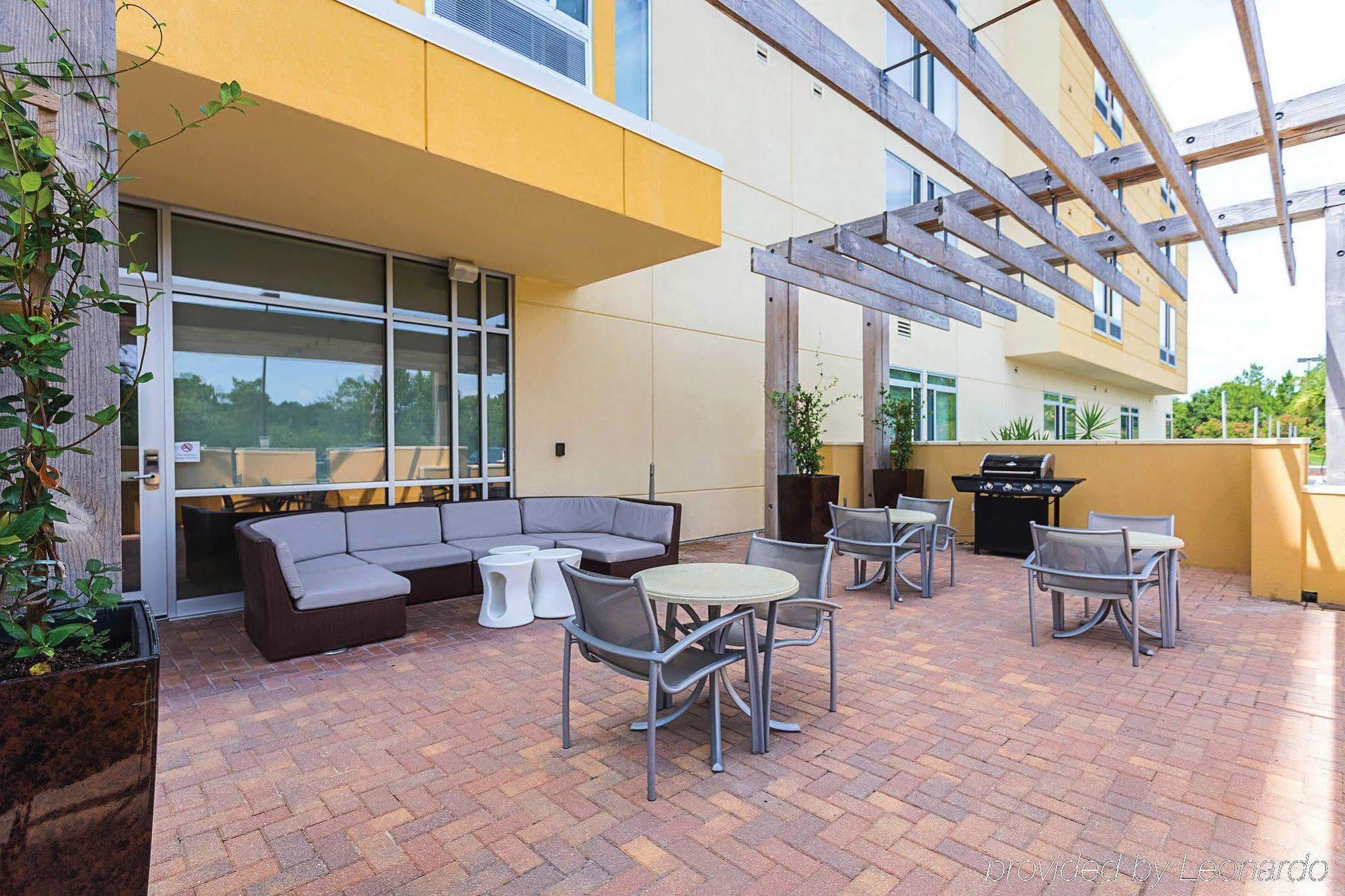 SpringHill Suites Tampa North/Tampa Palms Exteriör bild