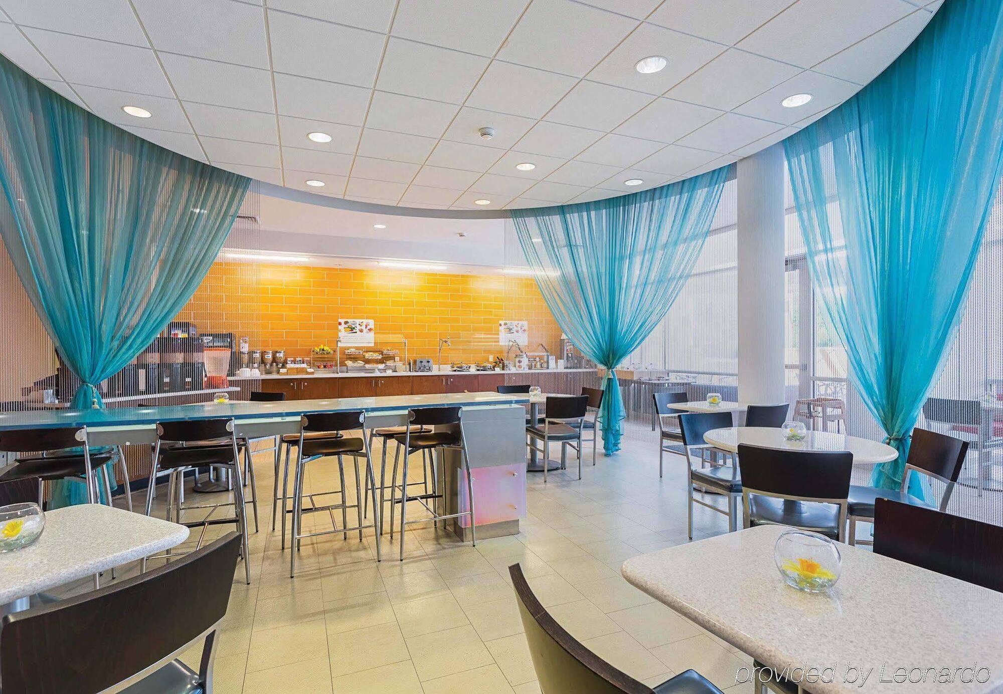 SpringHill Suites Tampa North/Tampa Palms Exteriör bild