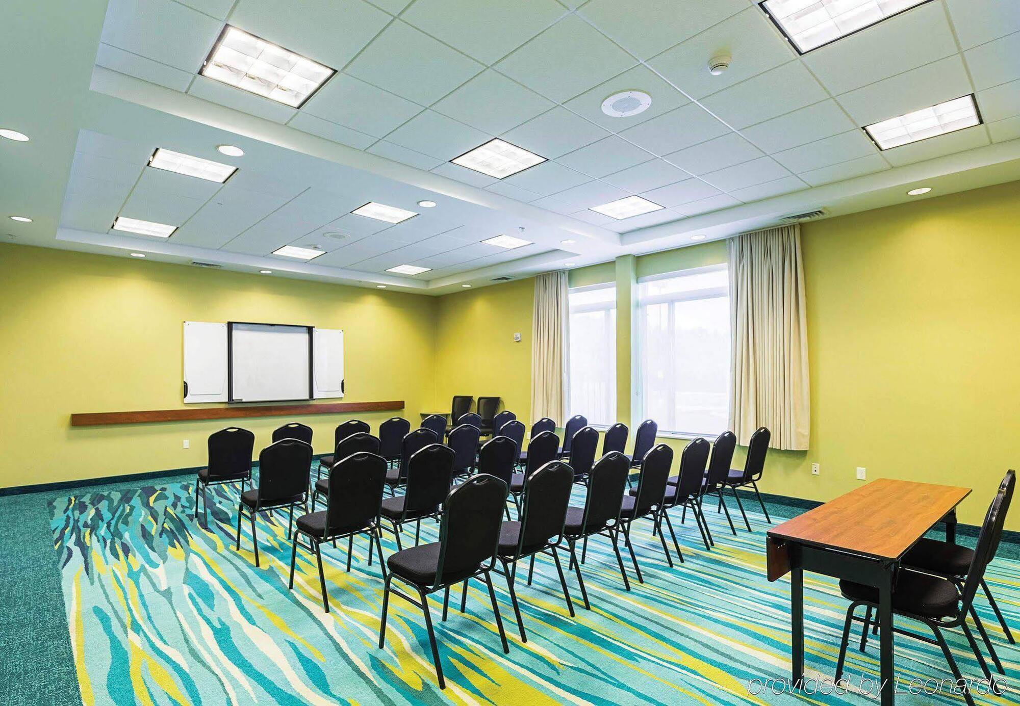 SpringHill Suites Tampa North/Tampa Palms Exteriör bild